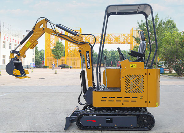 17小型挖掘机